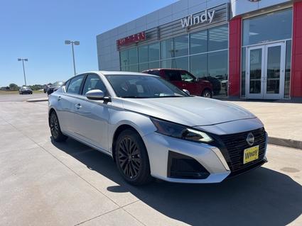 2025 Nissan Altima Elk City OK