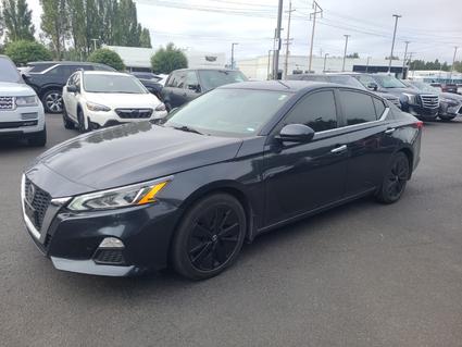 2022 Nissan Altima  