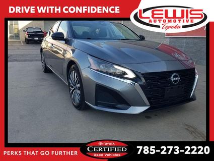 2024 Nissan Altima Topeka KS