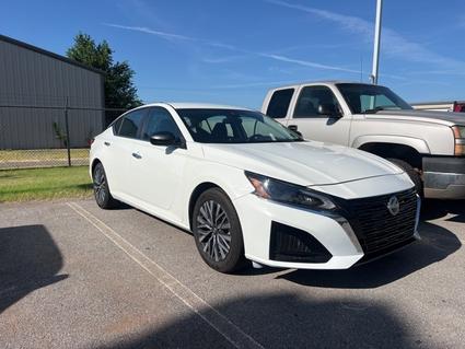 2025 Nissan Altima Elk City OK