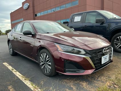 2024 Nissan Altima Farmington MO