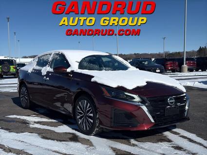 2024 Nissan Altima Green Bay WI