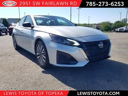 2025 Nissan Altima Topeka KS