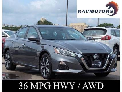 2021 Nissan Altima Burnsville MN