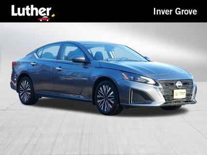 2024 Nissan Altima Inver Grove Heights MN
