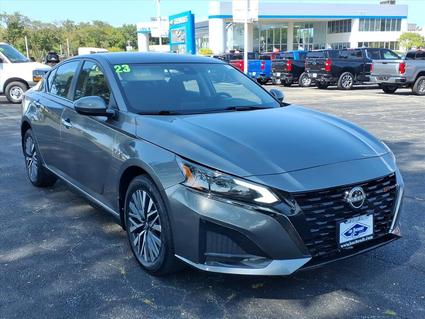 2023 Nissan Altima Rockford Il