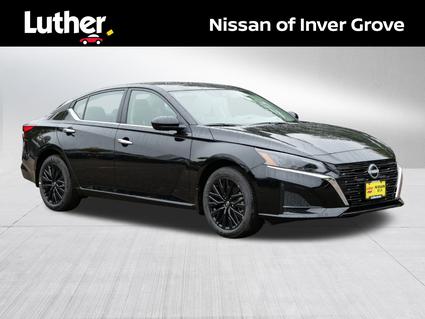 2025 Nissan Altima Inver Grove Heights MN