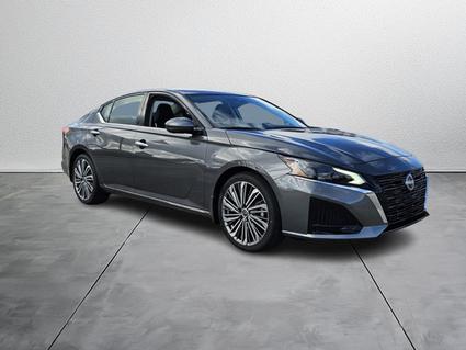 2025 Nissan Altima Sebring FL