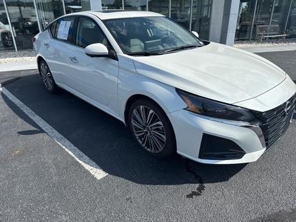2024 Nissan Altima Clinton TN
