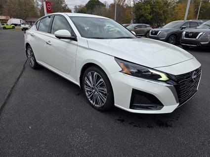 2025 Nissan Altima Paris TN