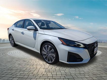 2025 Nissan Altima Hampton VA