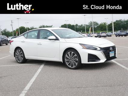 2023 Nissan Altima Waite Park MN
