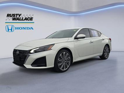 2023 Nissan Altima Knoxville TN