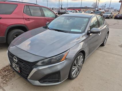 2024 Nissan Altima Marshall MN