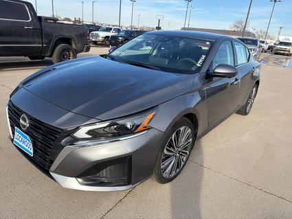 2024 Nissan Altima Marshall MN