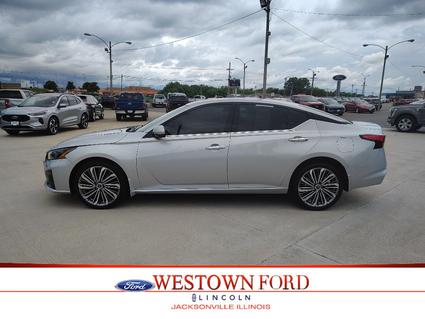 2024 Nissan Altima Jacksonville IL