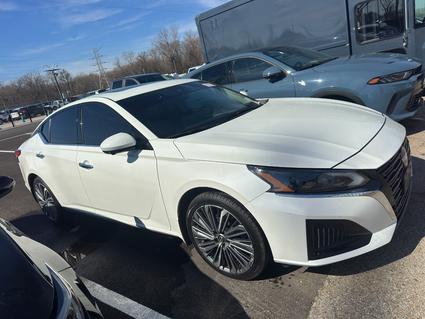 2023 Nissan Altima Memphis TN