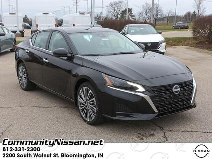 2025 Nissan Altima Bloomington IN