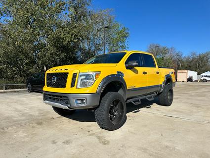 2017 Nissan Titan Katy TX