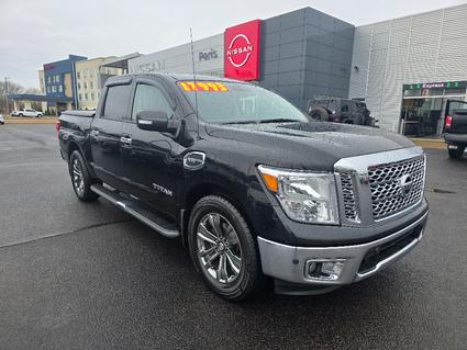 2017 Nissan Titan Paris TN
