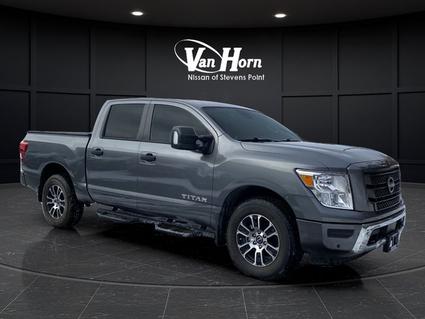 2024 Nissan Titan Stevens Point WI