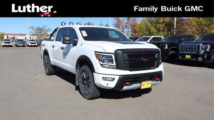 2021 Nissan Titan Fargo ND