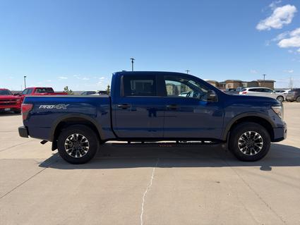 2023 Nissan Titan Pierre SD
