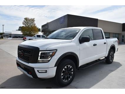 2024 Nissan Titan Manhattan KS