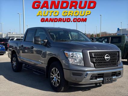 2024 Nissan Titan Green Bay WI