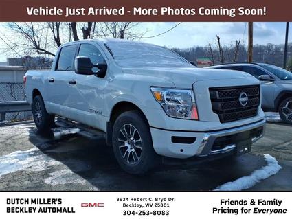 2024 Nissan Titan Beckley WV