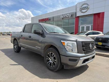 2022 Nissan Titan Elk City OK