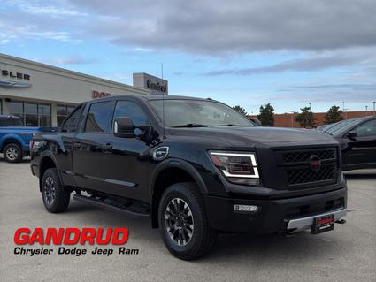 2021 Nissan Titan XD Green Bay WI