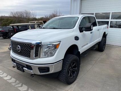 2017 Nissan Titan XD Hazel Green WI