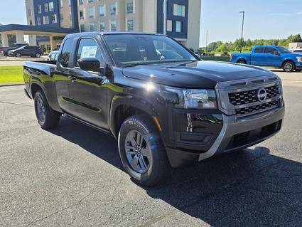2025 Nissan Frontier Paris TN