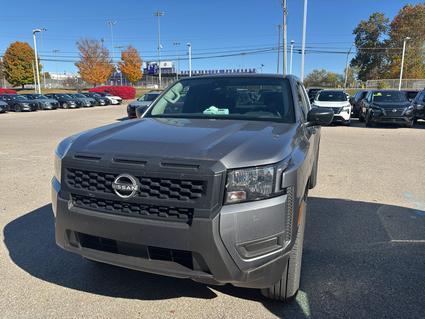 2025 Nissan Frontier Bloomington IN