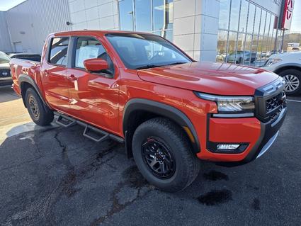 2026 Nissan Frontier Paris TN