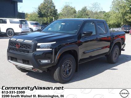 2025 Nissan Frontier Bloomington IN