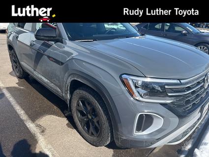 2025 Volkswagen Atlas Minneapolis MN