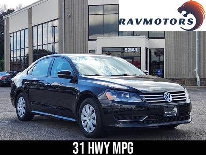 2013 Volkswagen Passat Burnsville MN