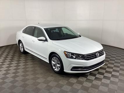 2016 Volkswagen Passat Grandville MI