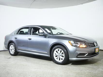 2016 Volkswagen Passat Waite Park MN