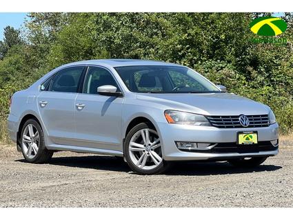 2015 Volkswagen Passat Bend OR