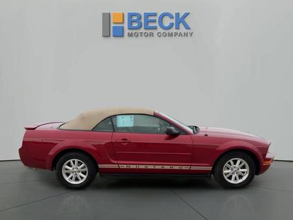 2007 Ford Mustang Pierre SD