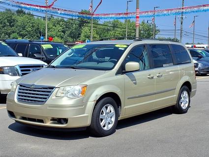 2010 Chrysler Town & Country Woodhaven MI