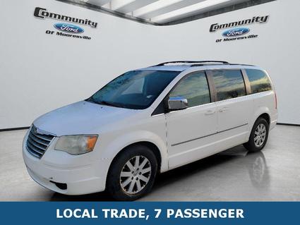 2010 Chrysler Town & Country Mooresville IN