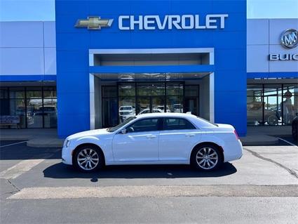 2020 Chrysler 300 Farmington MO