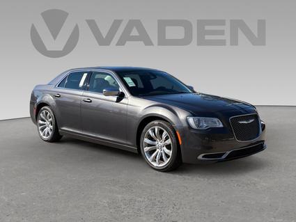 2019 Chrysler 300 Savannah GA
