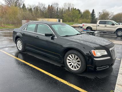 2012 Chrysler 300 Saukville WI