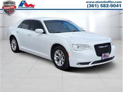 2019 Chrysler 300 Victoria TX