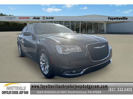 2018 Chrysler 300 Fayetteville TN